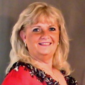 Debbie Hogan (EZ Realty, Inc.)