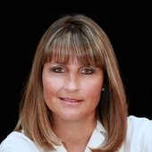 Deborah Friend (Esslinger-Wooten-Maxwell Realtors)