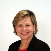 Debbie Holt (RE/MAX Masters II)