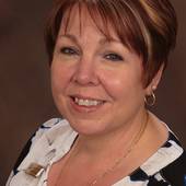 Jeanette Denney, A Full Time Realtor who cares about her clients! (HUNT Real Estate)