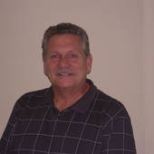 Robert "Bob" Pace, Broker Assoc representing both sellers and buyers (Douglas Elliman Real Estate)