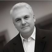 Ken Lewis, Serving Transitioning Seniors (Realty Mark Associates)