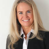 Mary Coasby, Residential Real Estate (Coldwell Banker)