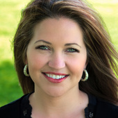 Misty D. Marmolejo, "We Roll Out The Red Carpet For You" (RED LABEL REALTY)