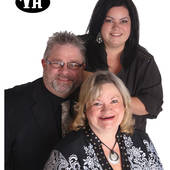 Gorden, Gail and ShaLisa  / Team Hanks, Family Team of Real Estate Agents  (Berkshire Hathaway HomeServices REP)