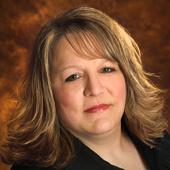 Mary Pautz (Coldwell Banker The Real Estate Group)