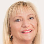 Susan Jacobsen, 20 Years Providing WOW Real Estate Service (The Alliance Group Realty)
