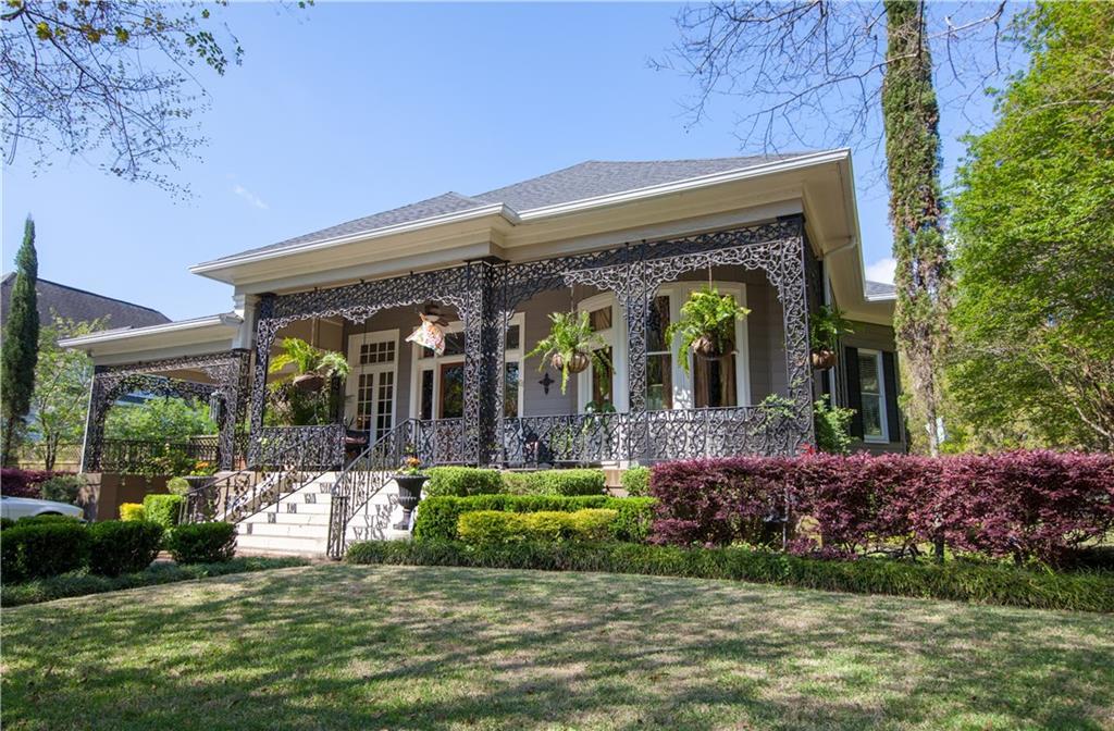 Historic Home with Carriage House in Midtown Mobile! by