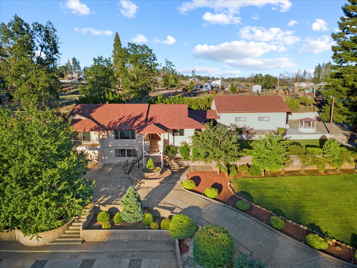 5640 Indian Rock Paradise CA 95969