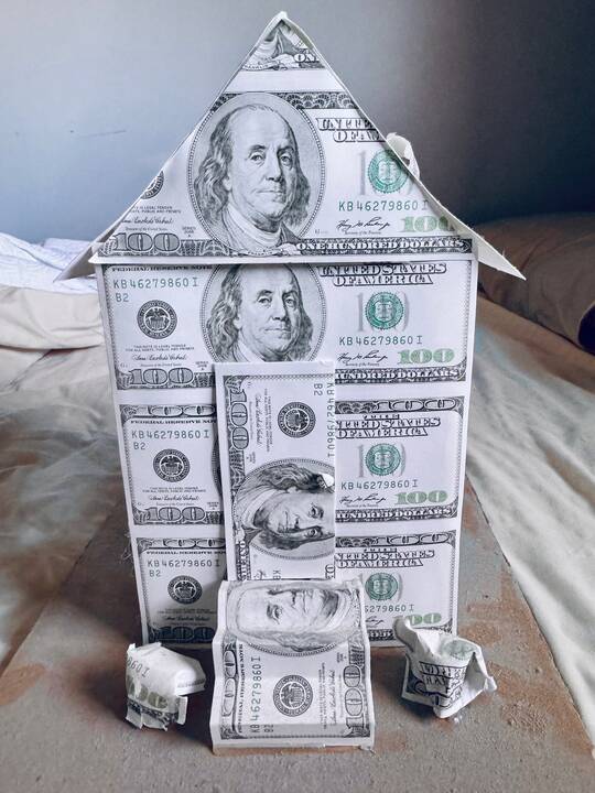 money_house.jpg