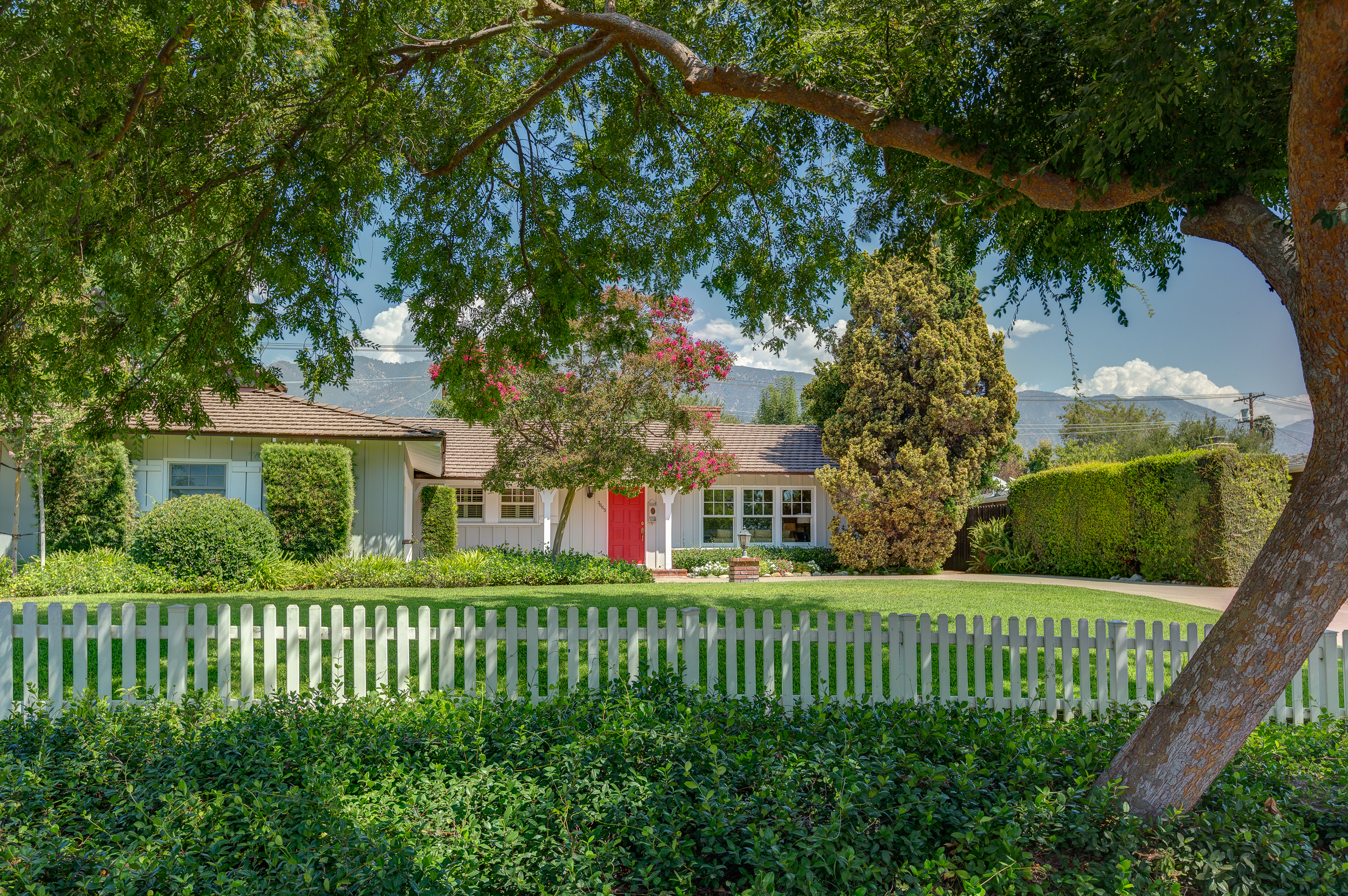 Charming Hastings Ranch Home