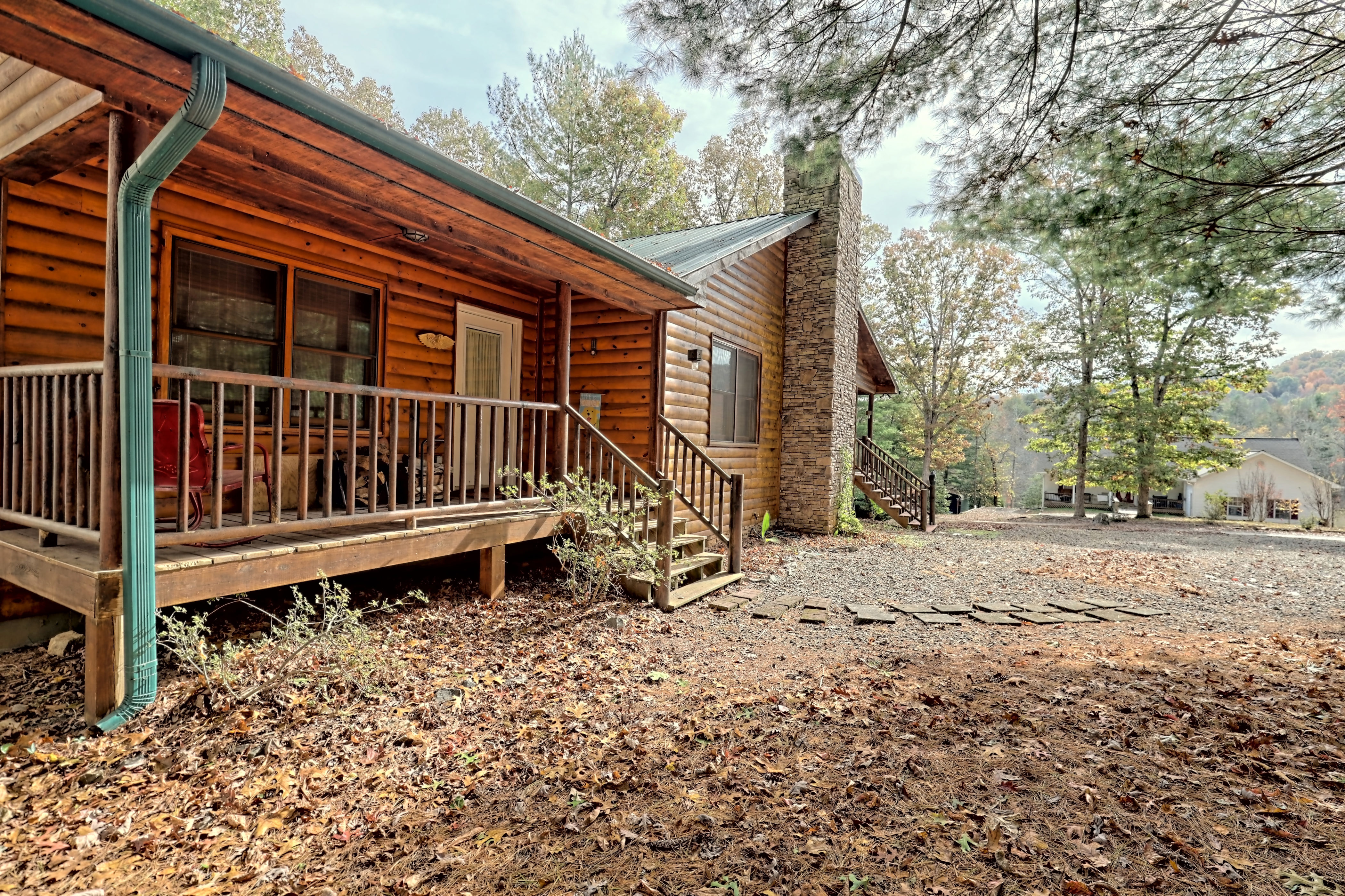 105 Lindel Lane Blairsville GA Cabin for Sale