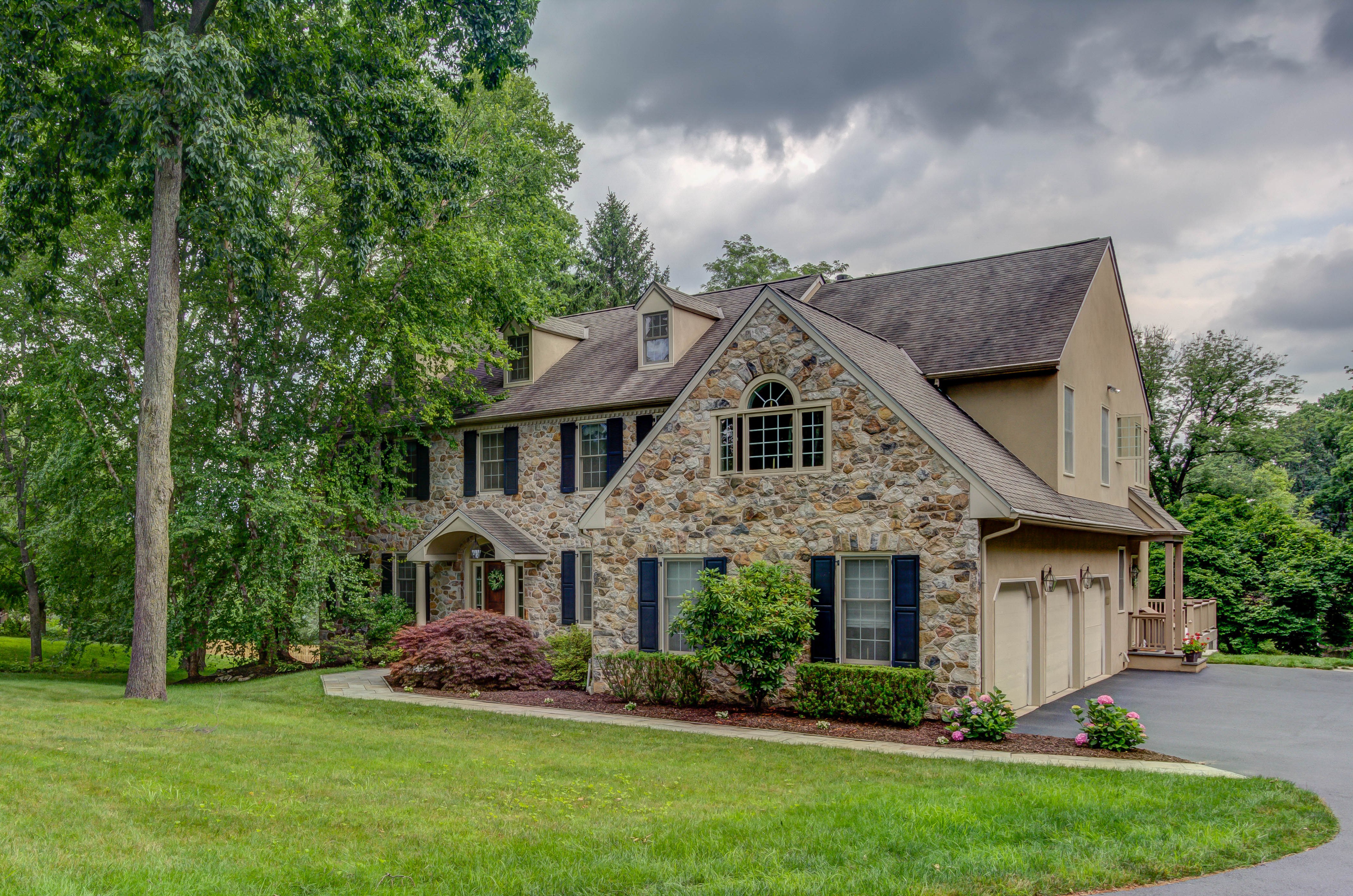 Tredyffrin Easttown Real Estate Luxury Market May 2017