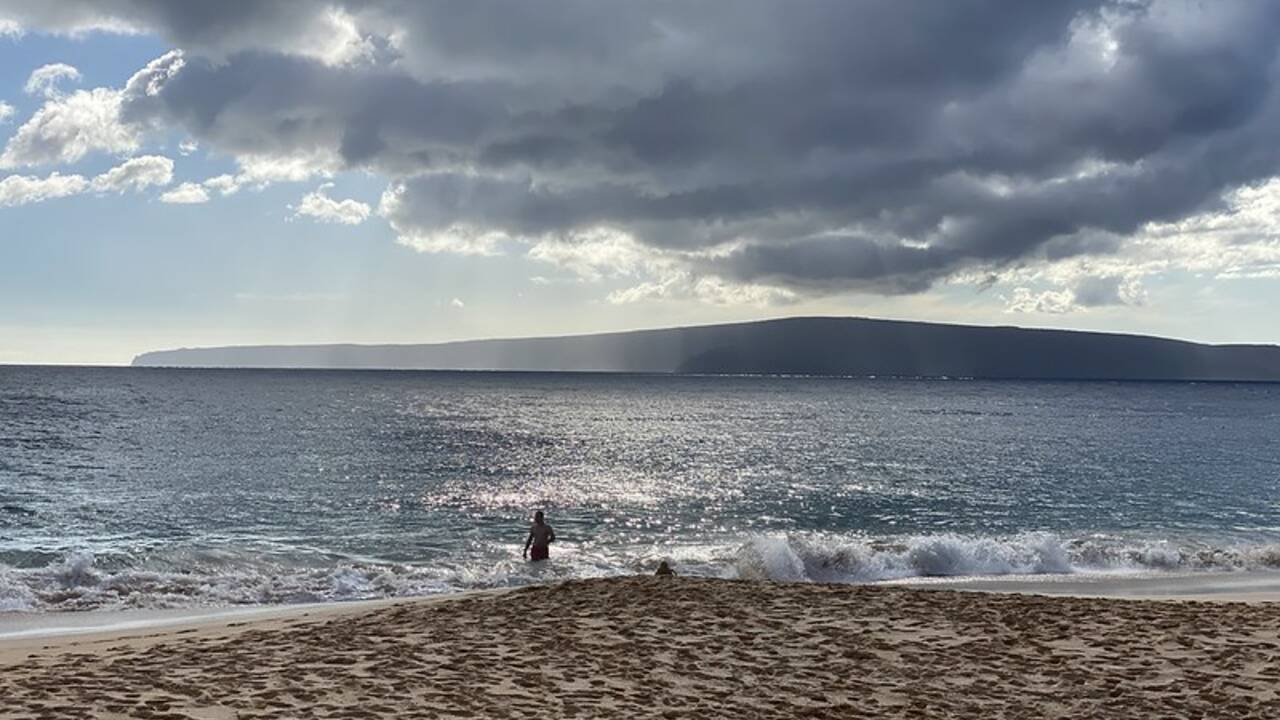 swimming_at_Makena_Beach_Maui.jpg