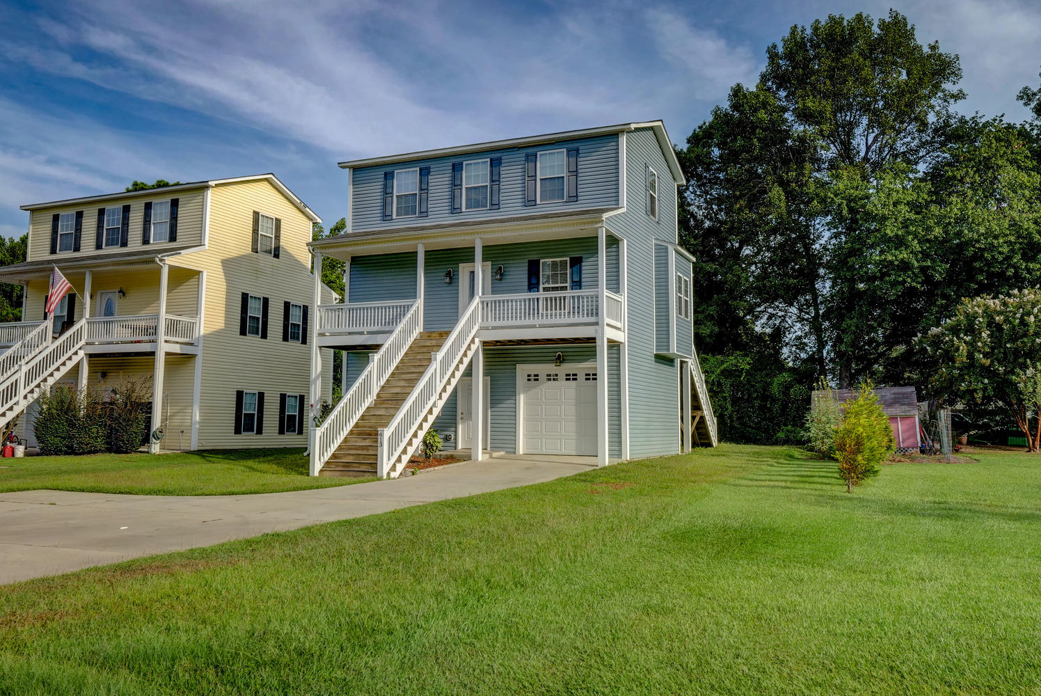 Home for Sale in Halls Point in Sneads Ferry, NC