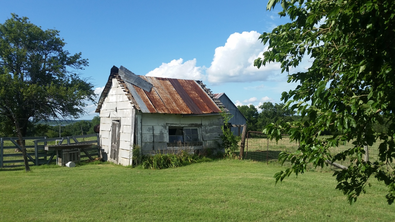 Grayson County TX Land Live the life in the back 40