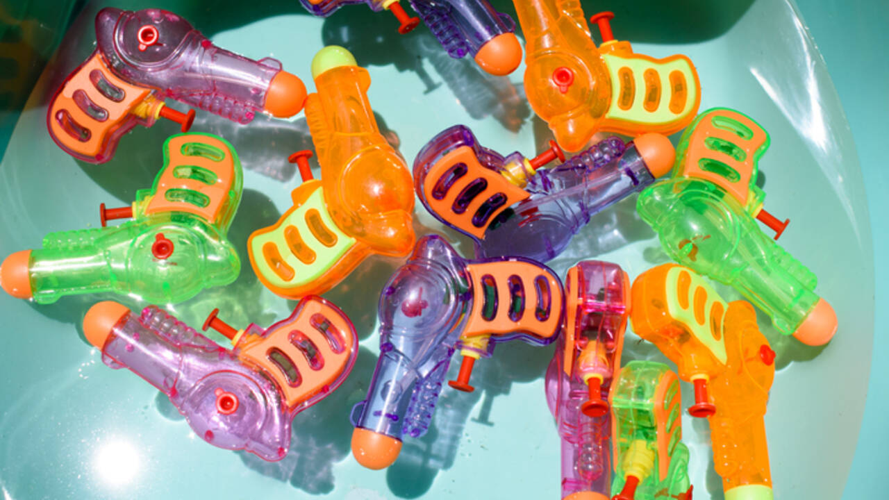 water_guns.jpg