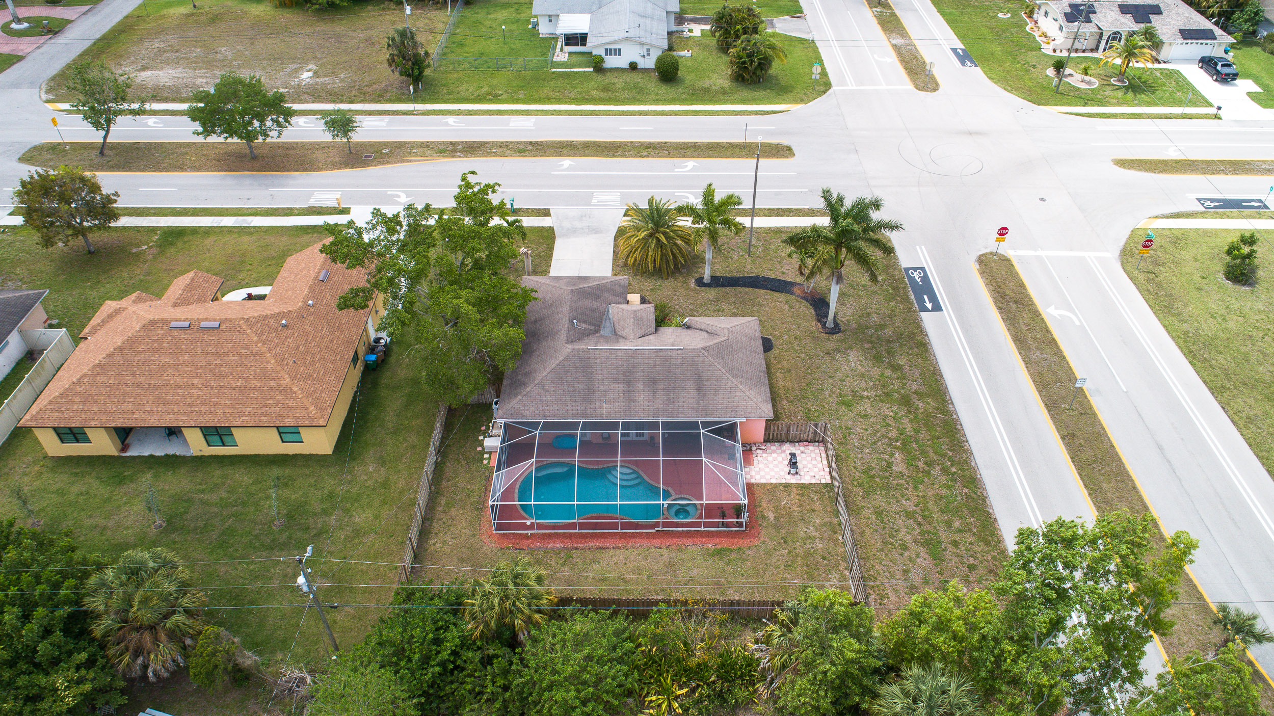 Heated POOL Home for sale in Cape Coral FL 33904
