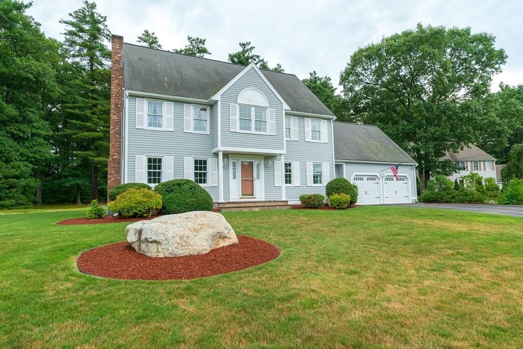 Homes in Walpole MA