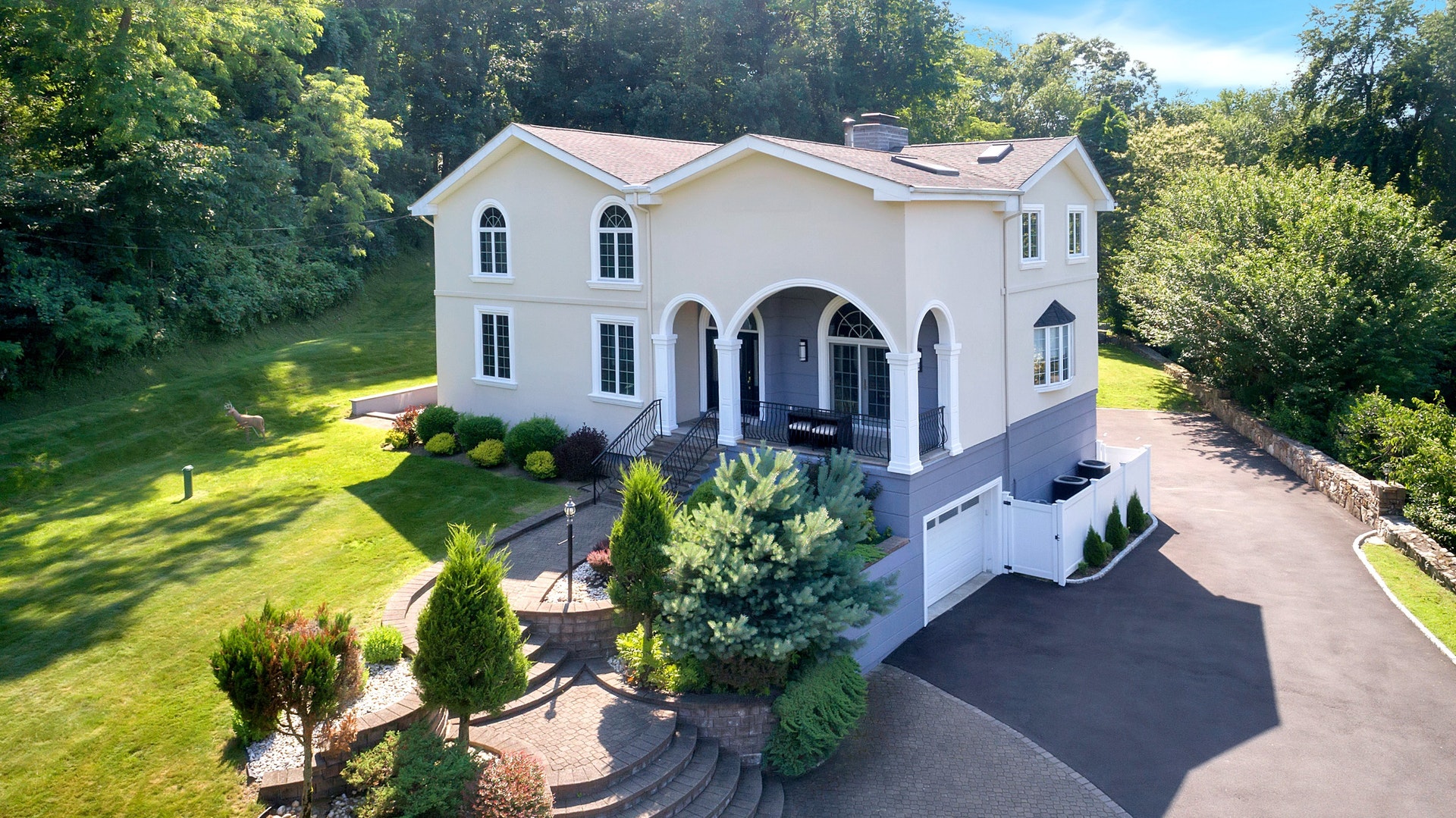 JUST SOLD Large Briarcliff Manor Home