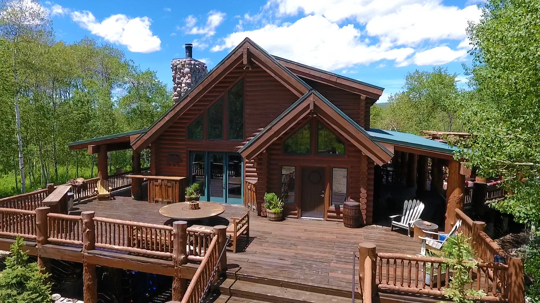 Irreplaceable Timber Lakes Home / Getaway