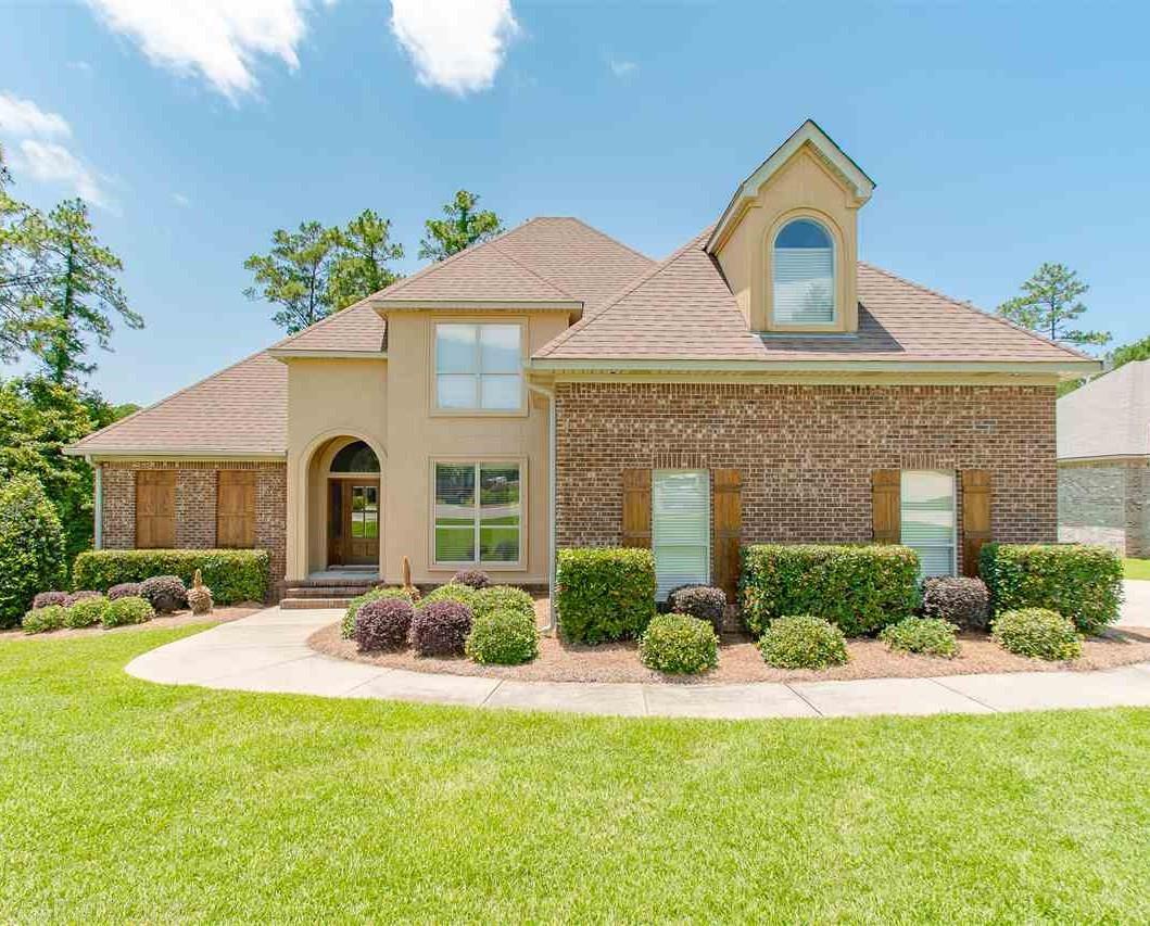 Beautiful 4 Bedroom Home in Daphne! by JWRE