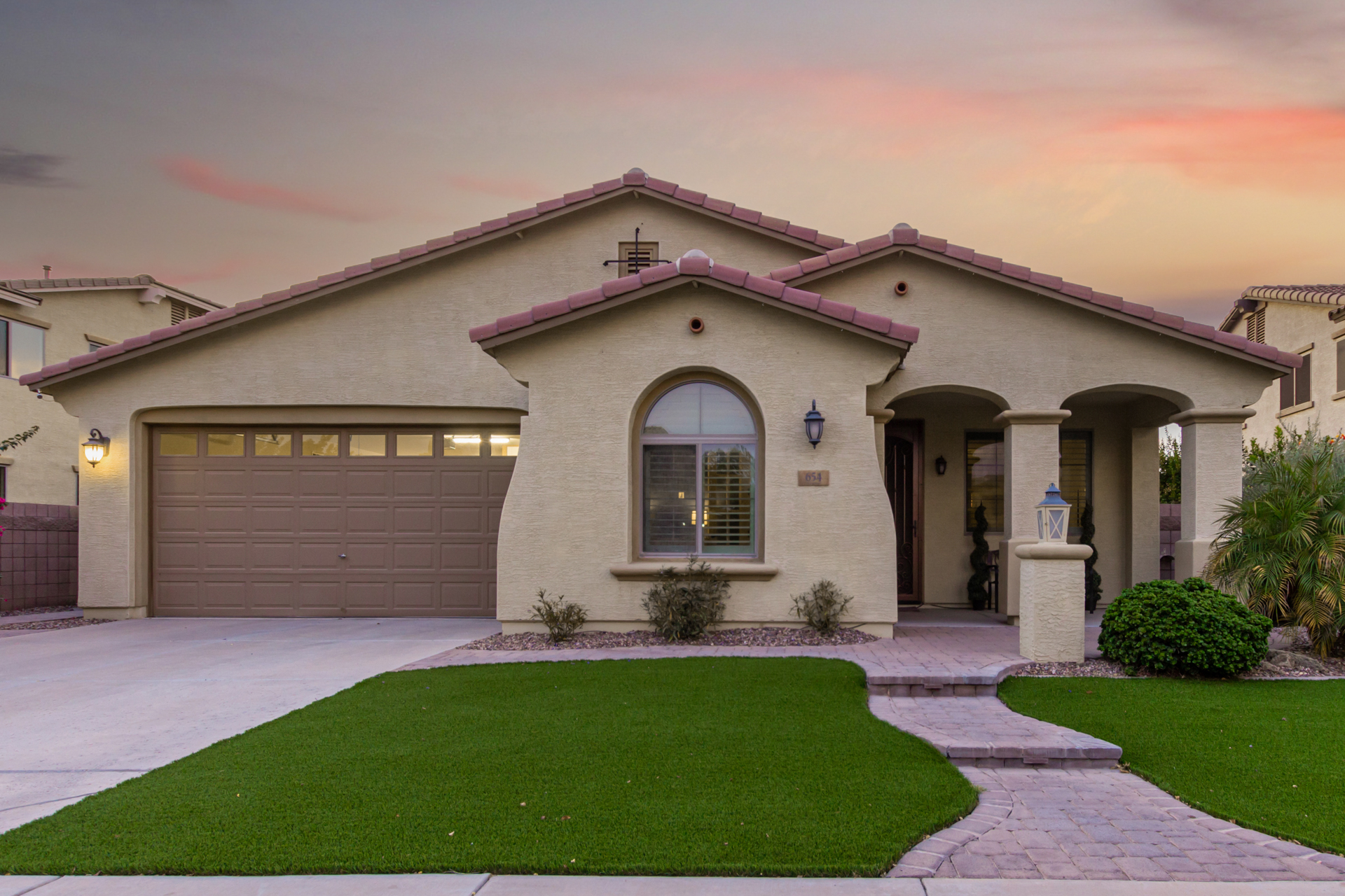 Fulton Ranch Home For Sale 654 W. Bartlett Way