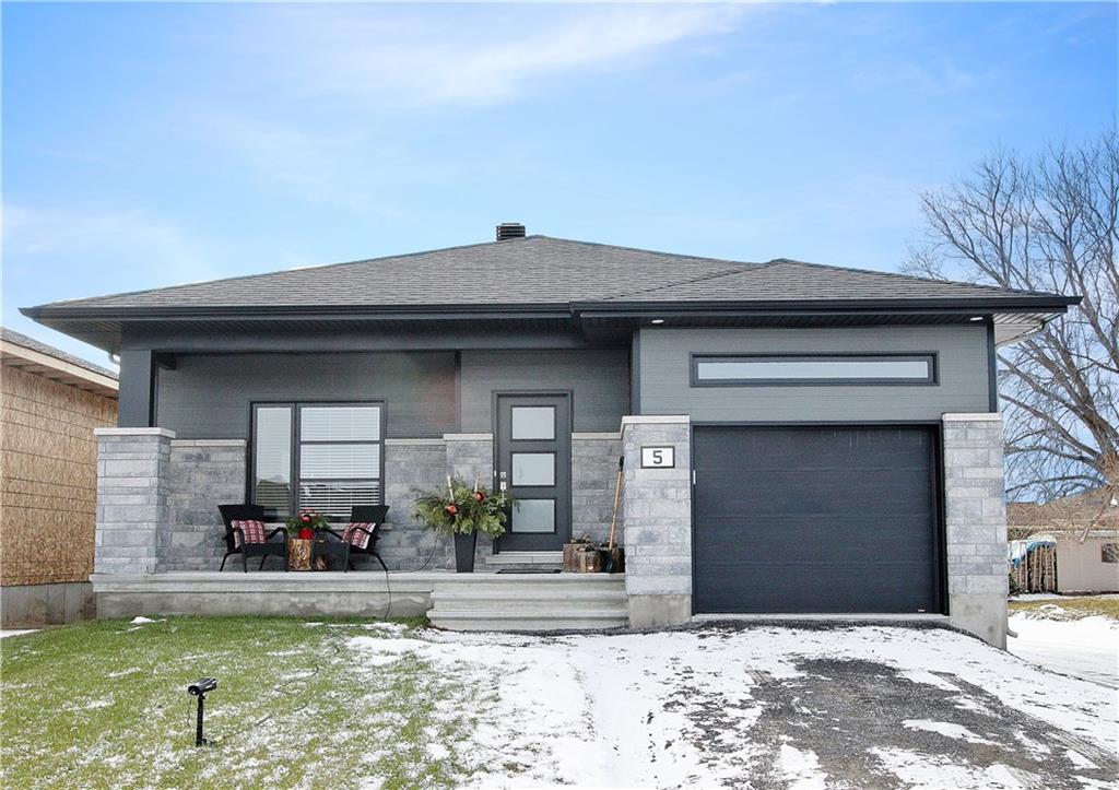 New Built in Crysler, Ontario