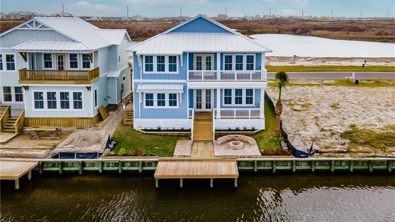 laguna_isles_port_aransas_for_sale.jpeg