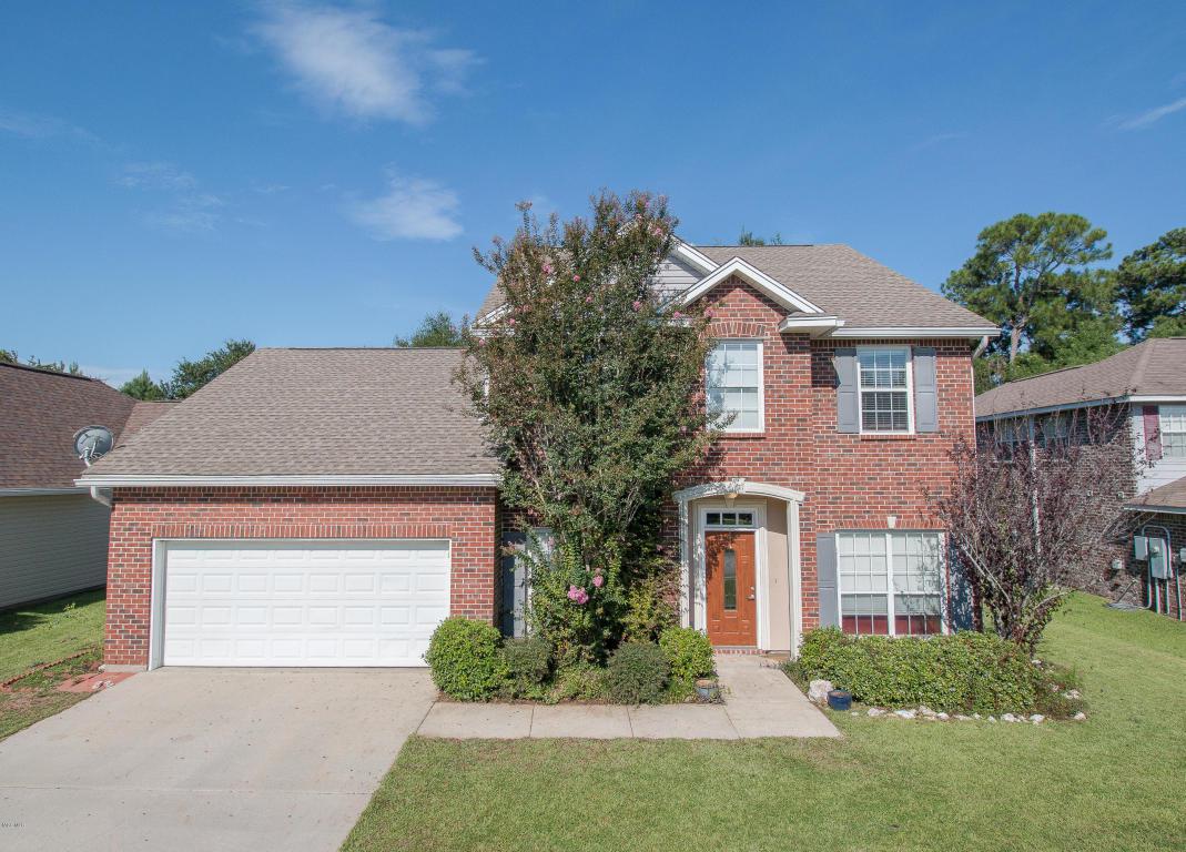 Biloxi Real Estate Beautiful Colonial Home with Many F