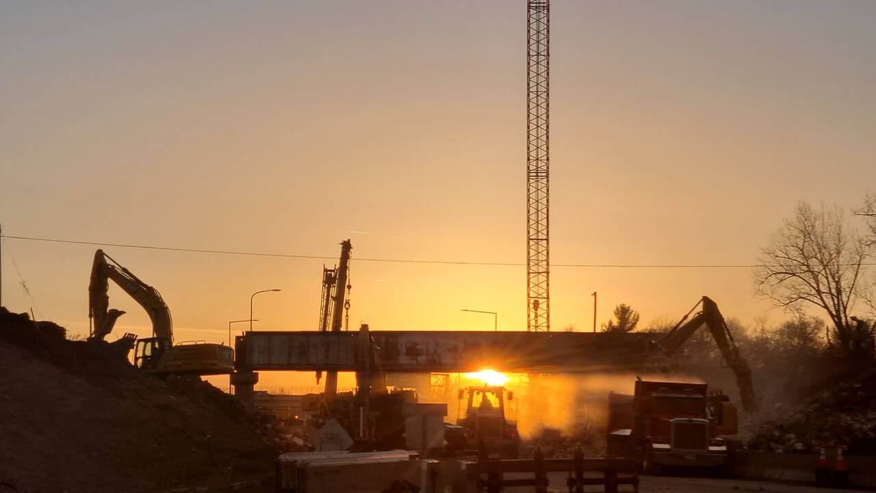 Highway_10_road_construction_in_Anoka.jpg