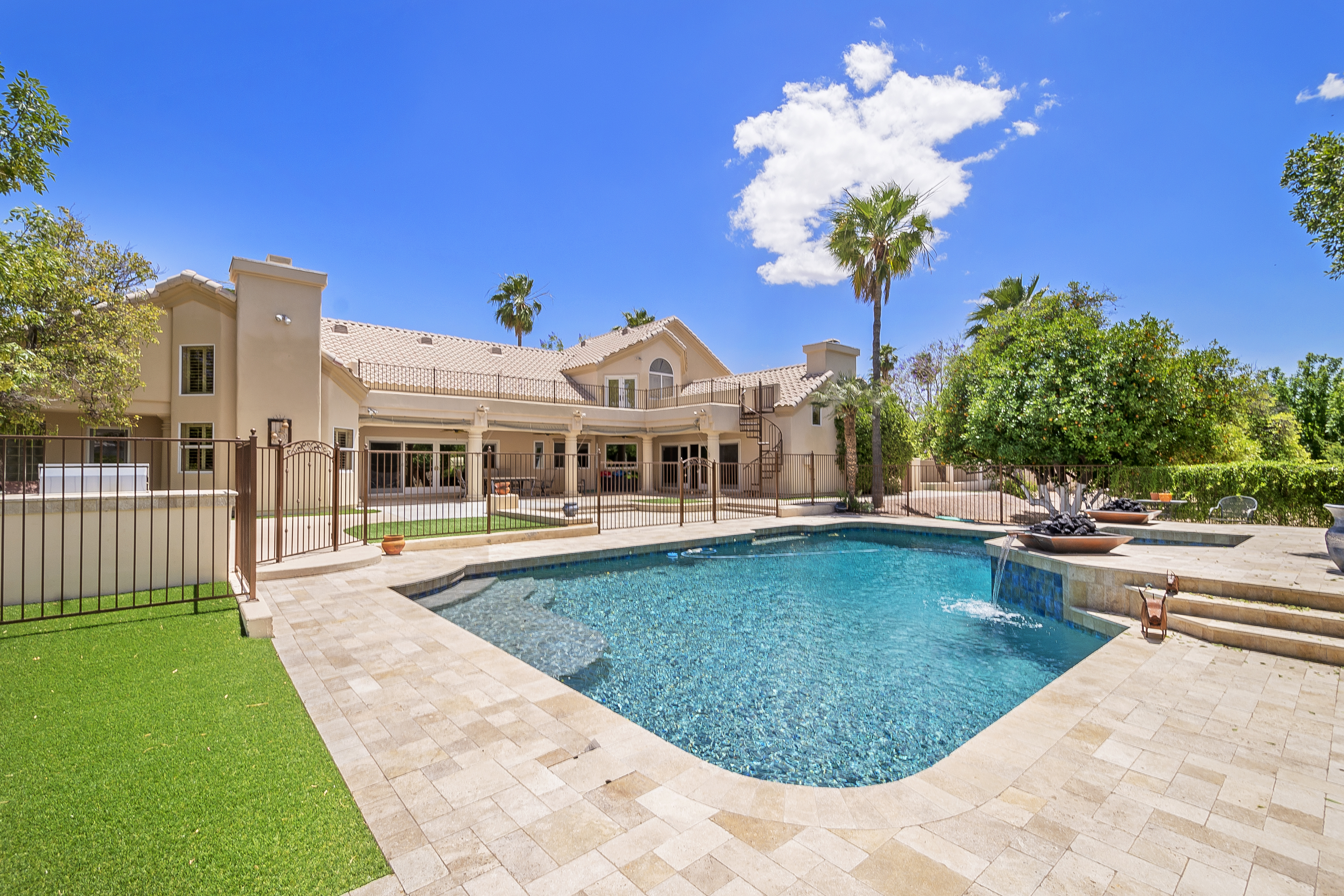 6 Bed 4 Bath Custom Home w/ Pool In The Citrus Groves