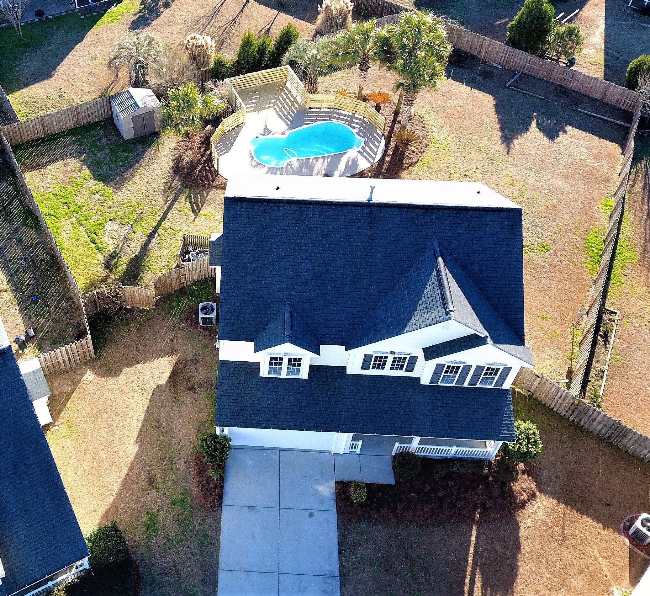 4 BEDROOM / 2.5 BATH PLUM CREEK