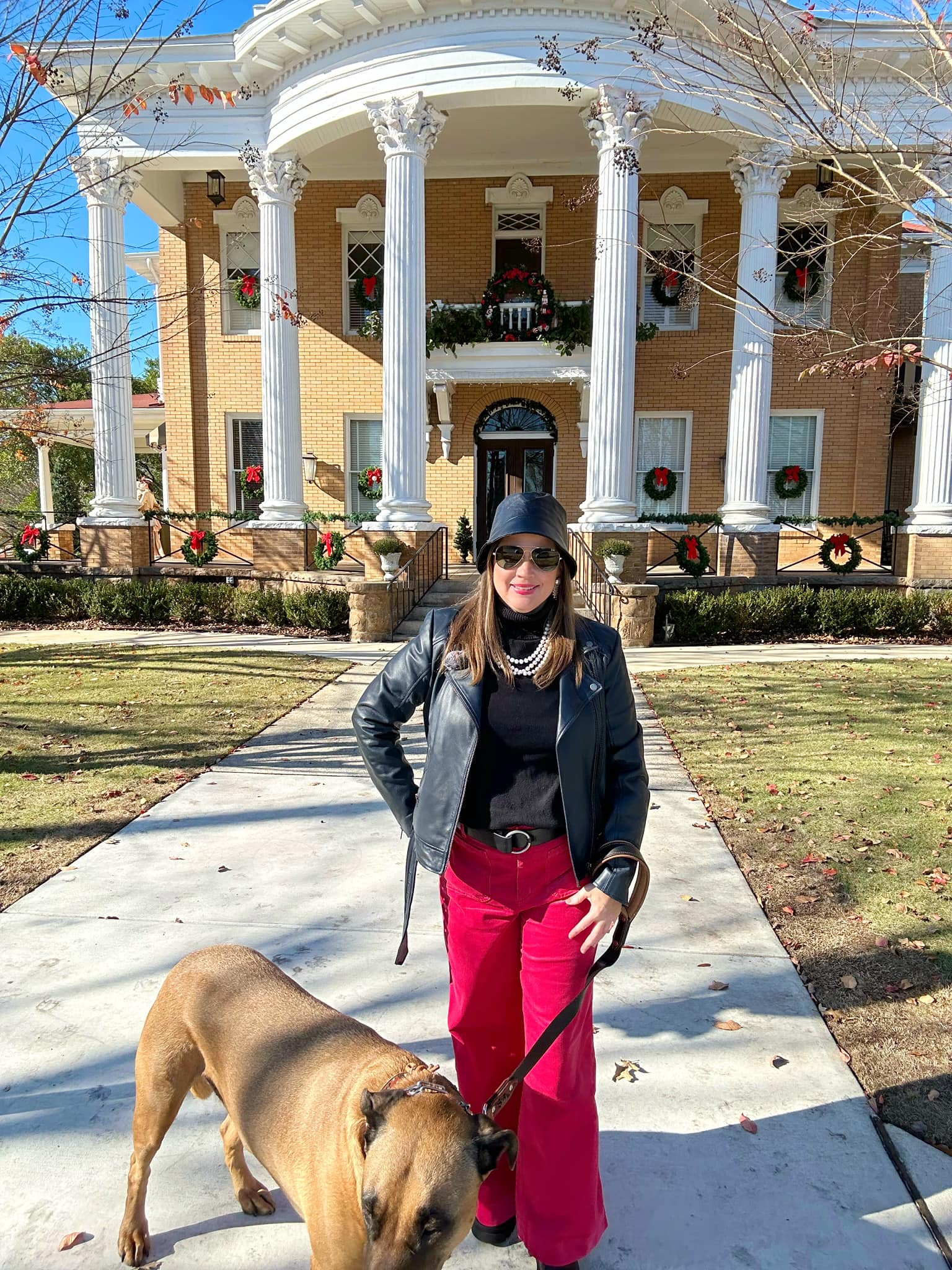 Victorian Front Porch Christmas Tour in Opelika, AL 202