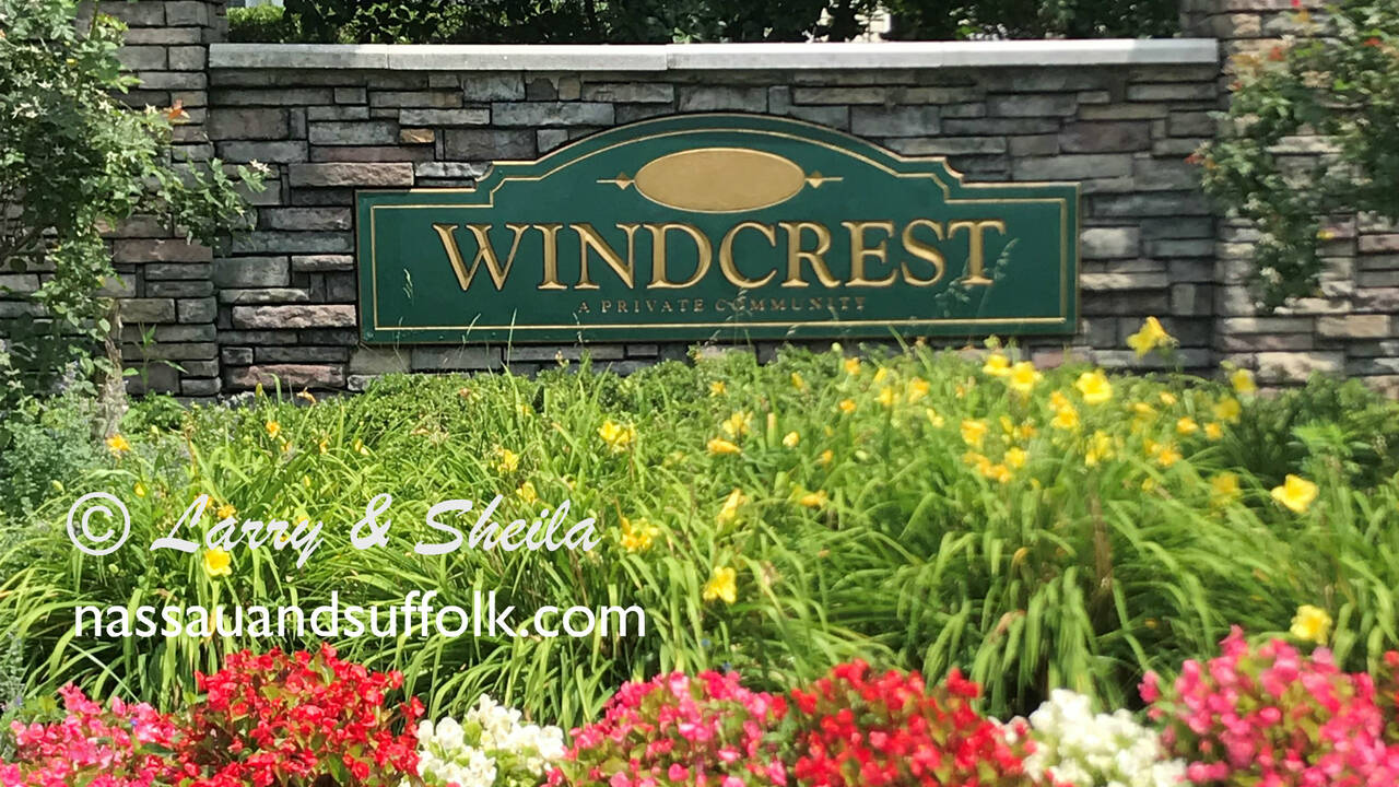 Windcrest Gated Community in Smithtown Long Island
