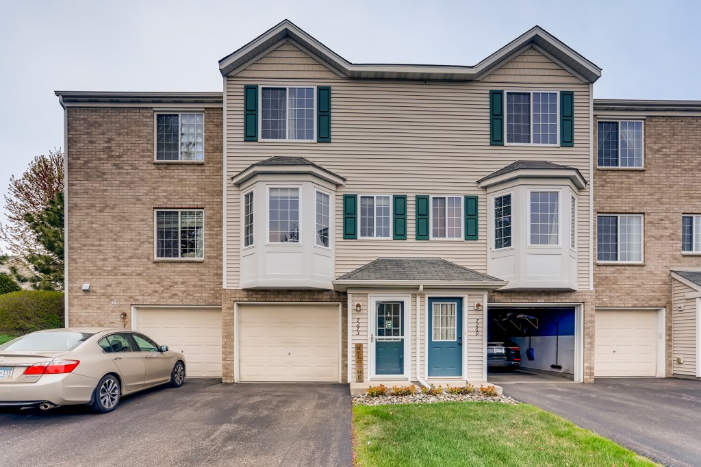 2 story townhome for sale in Ramsey! SOLD!