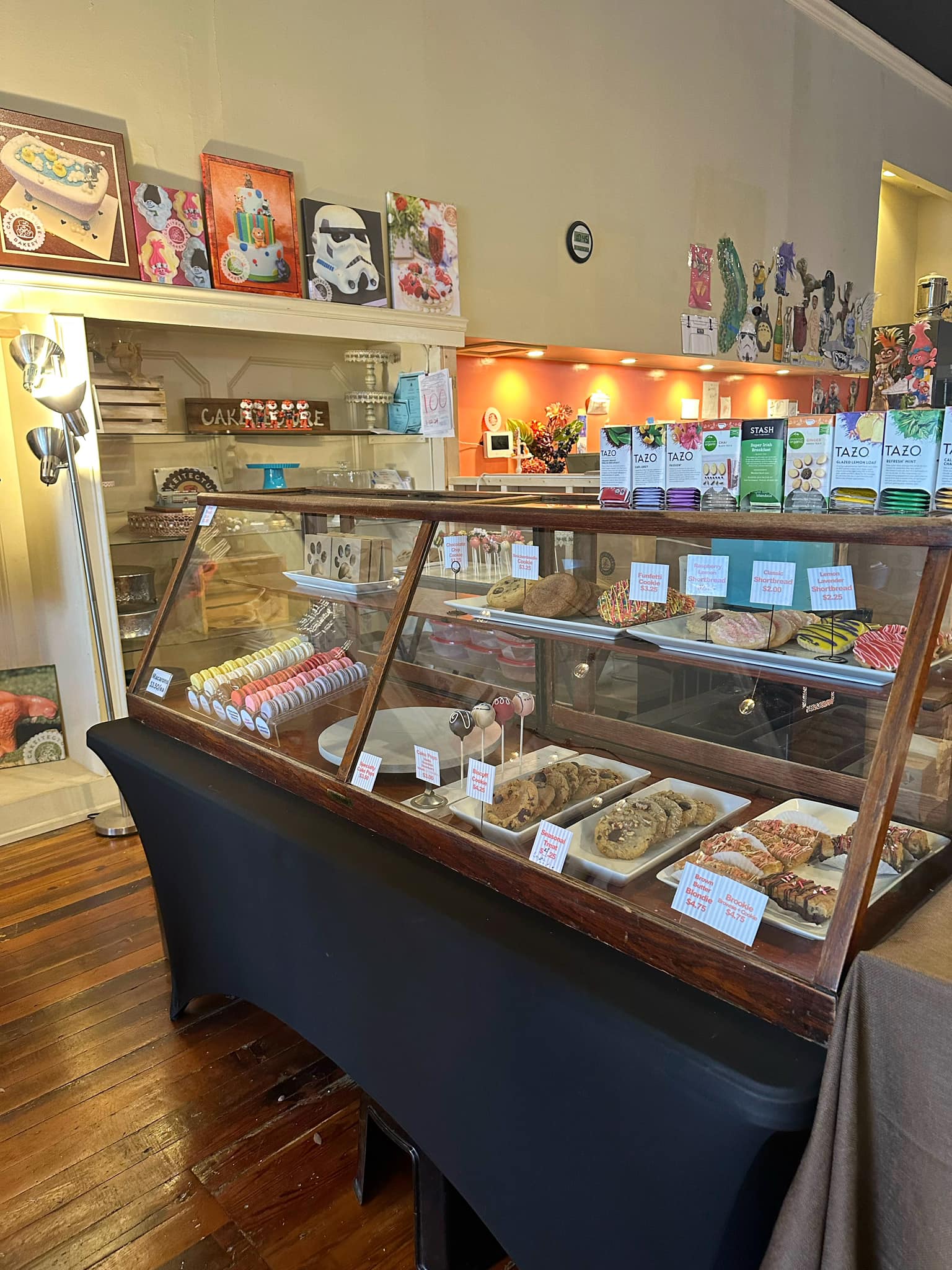 Exploring Cakeitecture Bakery in Opelika