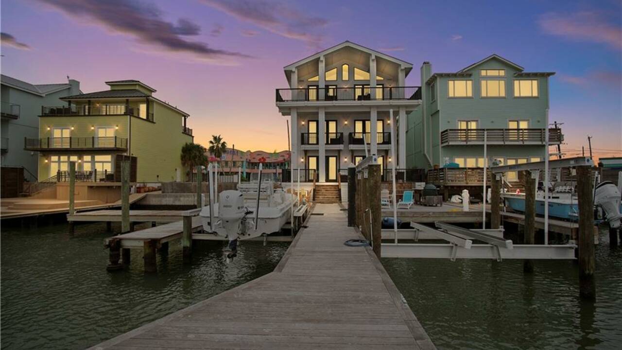 404_Cotter_Port_Aransas.jpeg