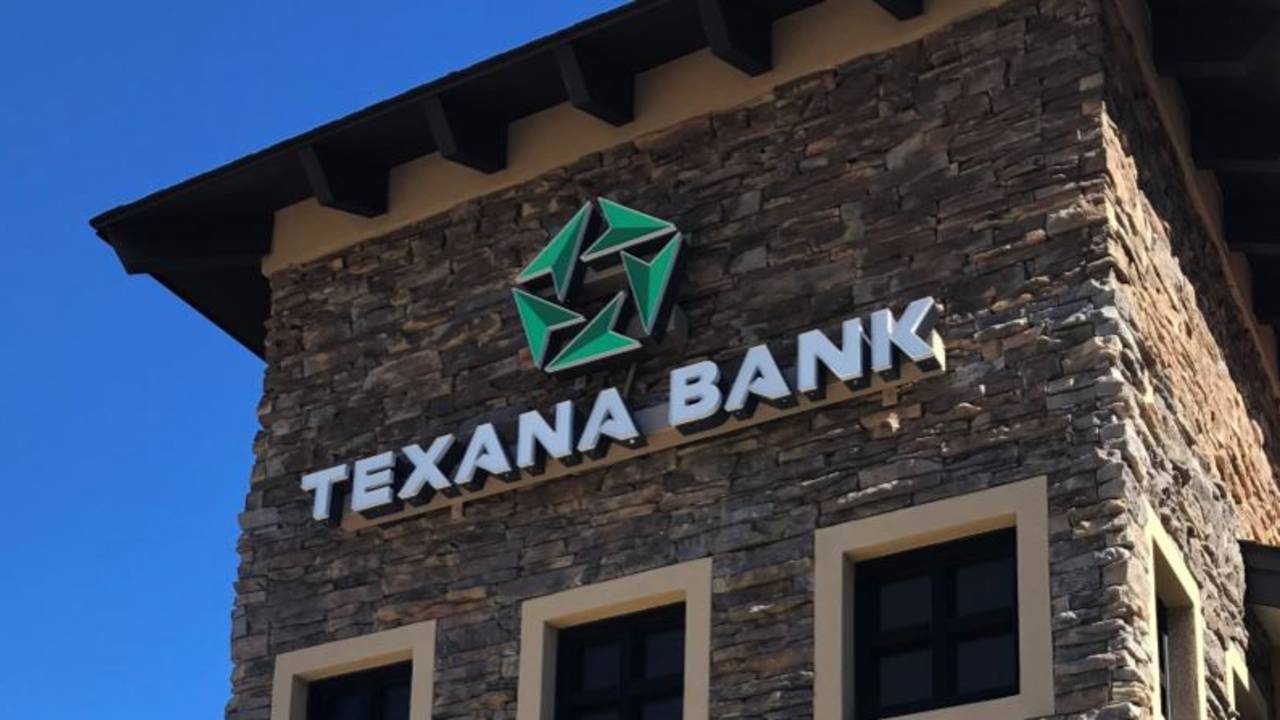 Texana_Bank_pic.JPG