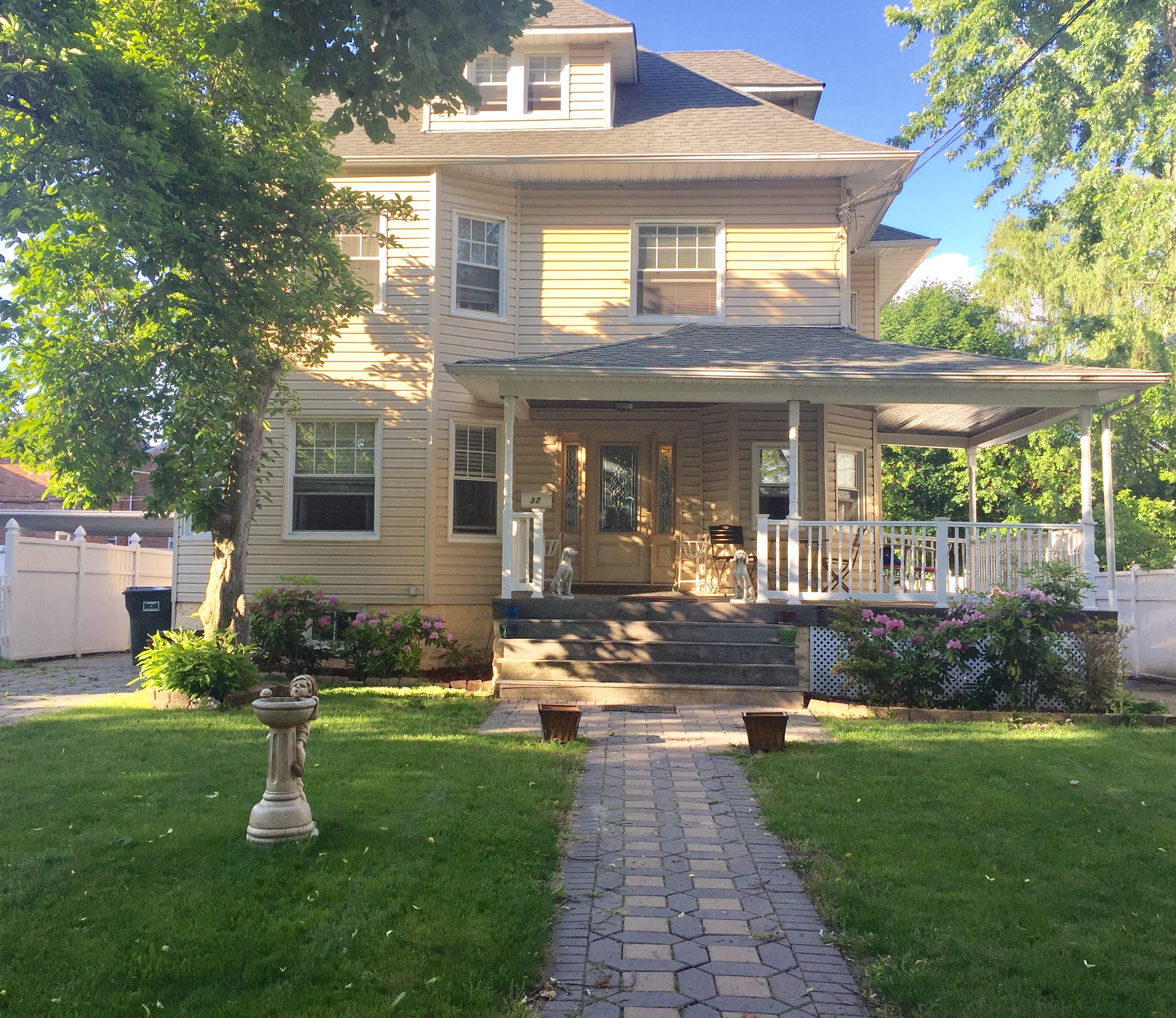 Rutherford Commuter's Dream at 32 Washington Ave