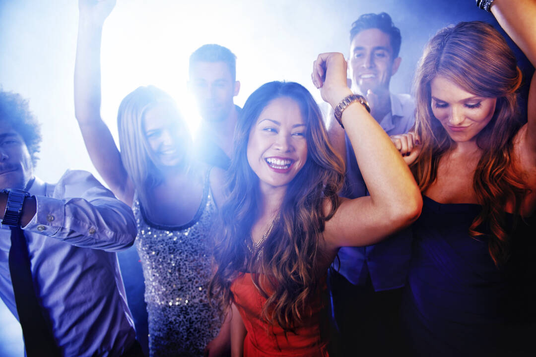 Partying_millenials.jpg