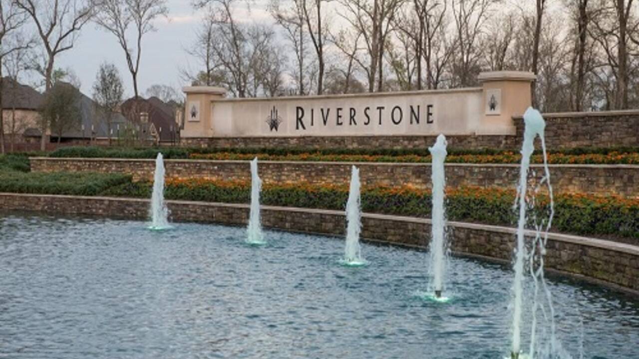 Olive_Hill_at_Riverstone.jpg