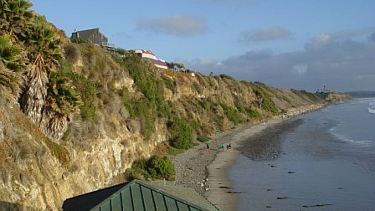 Encinitas_swamis_beach_view_2.jpg