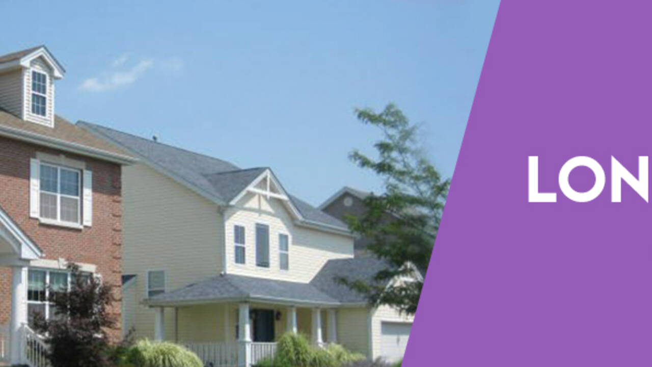 Melville Long Island Gated Community At Country Pointe