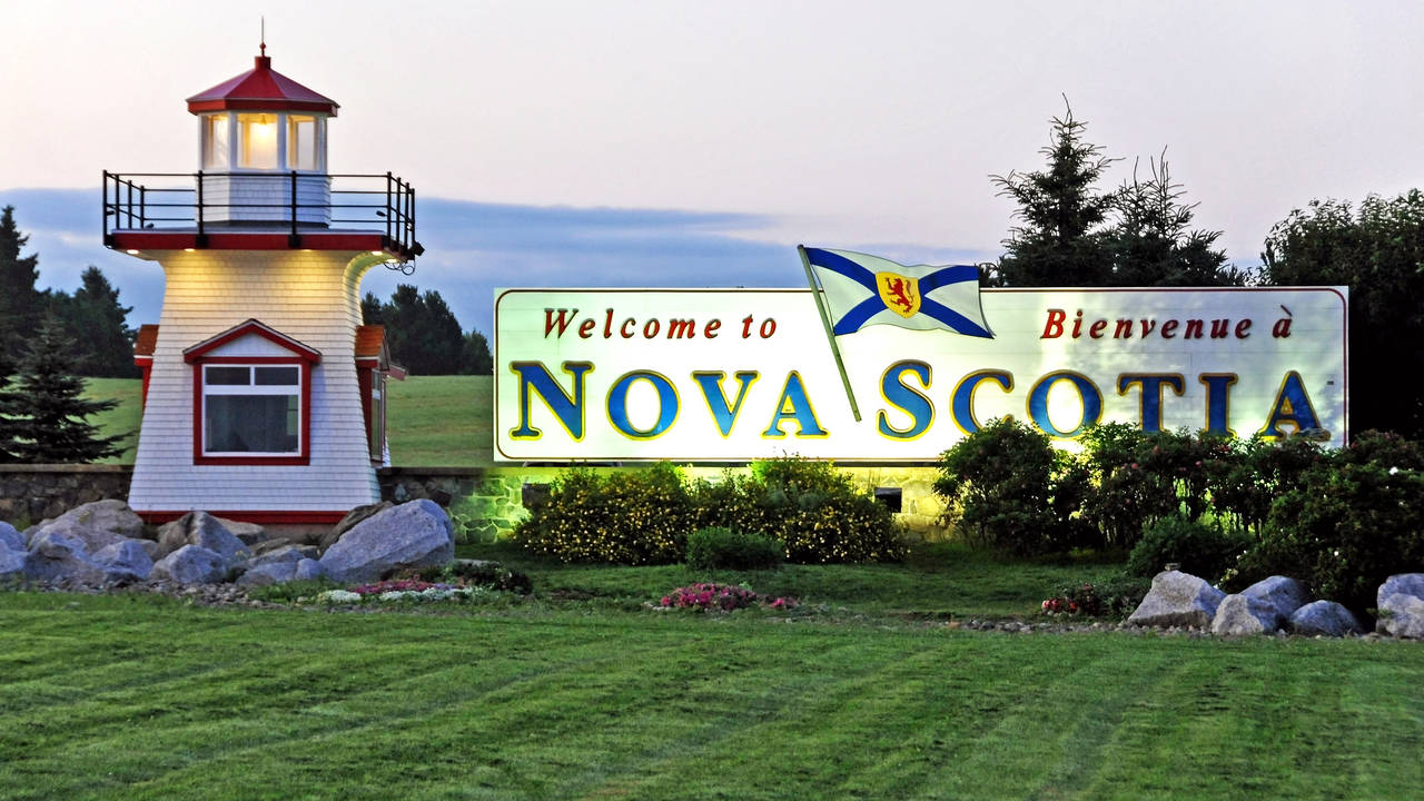 Welcome_to_Bienvenue_à_Nova_Scotia.jpg