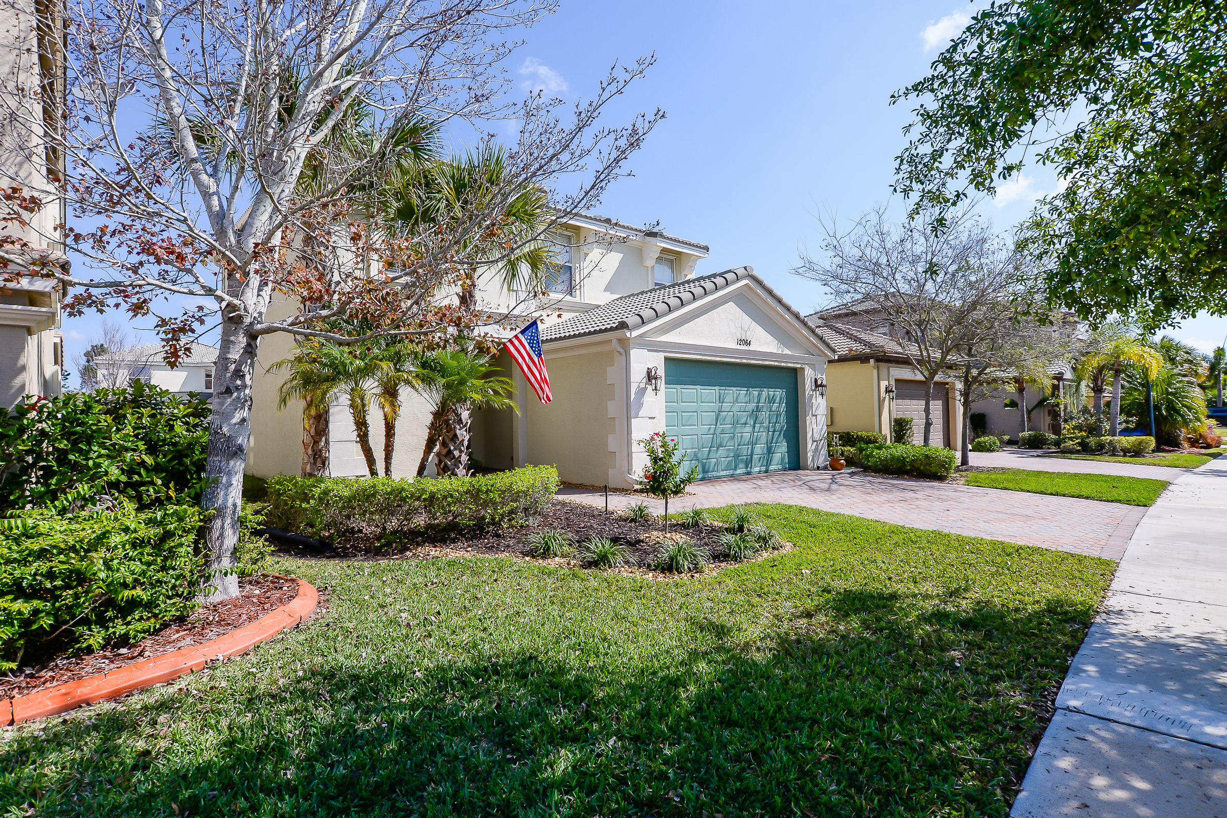 What did recent homes sell for in Tradition in PSL