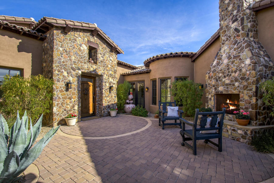SOLDWhisper RockRecord Home Sale In North Scottsdale