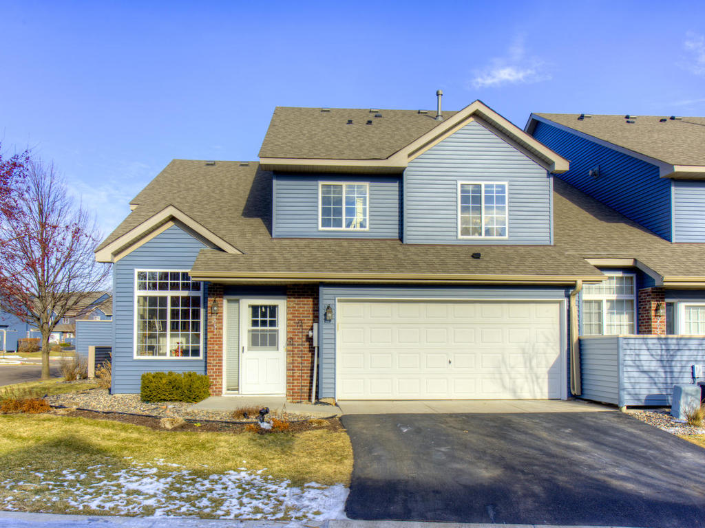 Home For Sale 2051 Willow Cir., Centerville, MN