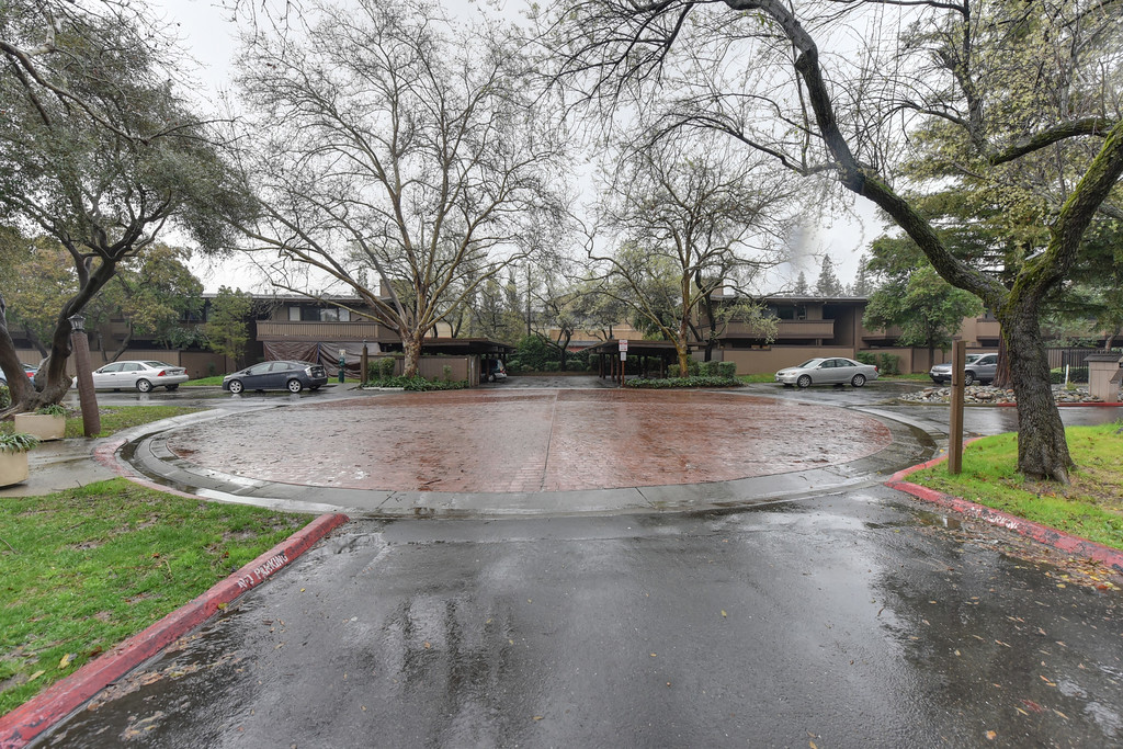 Timberlake 2 Bedroom Condo for sale in Sacramento