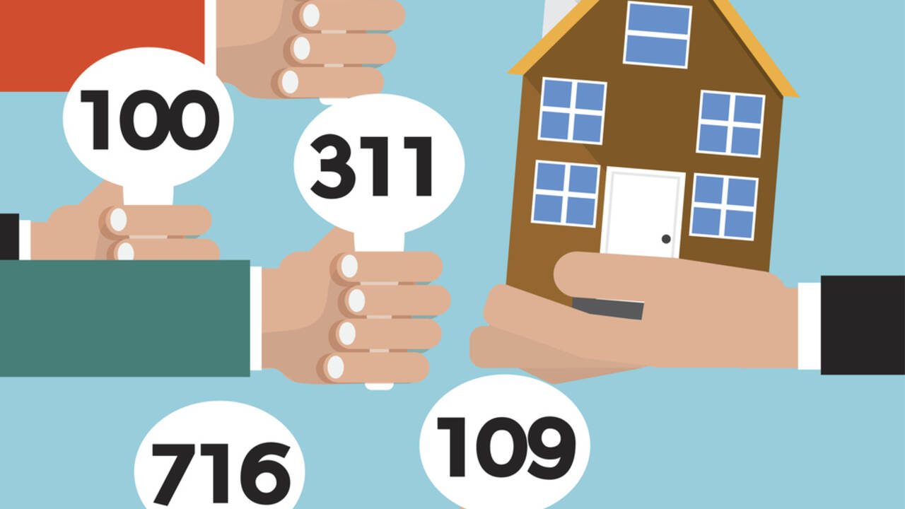Bidding_on_a_Property.jpg